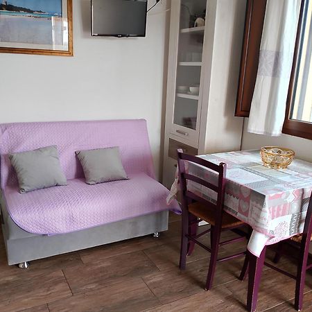Agriturismo Gli Olivastri Appartamento Raggio Di Sole , Con Piscina E Vista Mare ,Climatizzatore,Wifi أغلينتو المظهر الخارجي الصورة